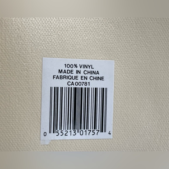 (2) New Old Stock 1995 1990s GARGOYLES Flexible Vinyl Place Mats Flat PL… - Picture 5 of 5